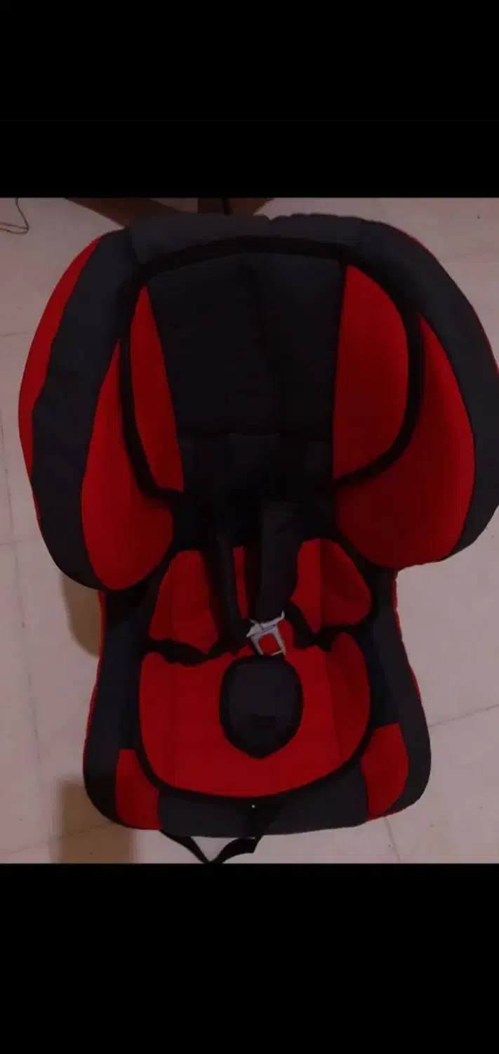 صندلی ماشین کودک|تخت و صندلی بچه|تهران, زرگنده|دیوار