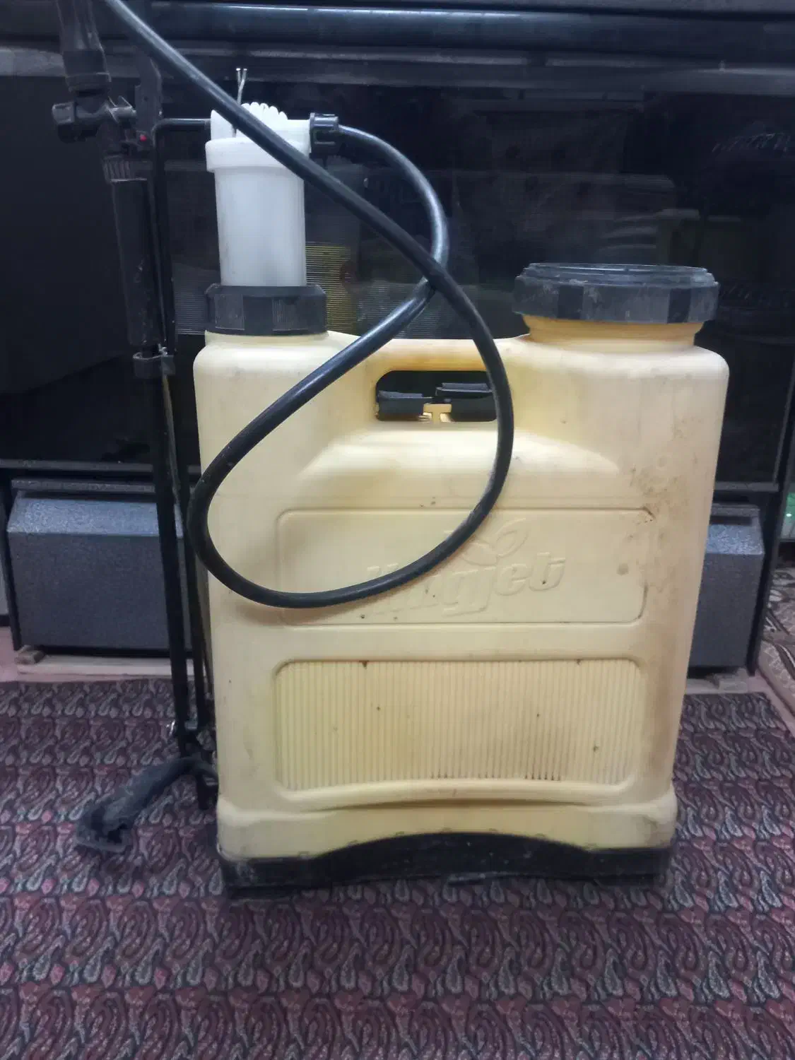 تلمبه بادی|دوچرخه، اسکیت، اسکوتر|نیشابور, گنبد سبز|دیوار