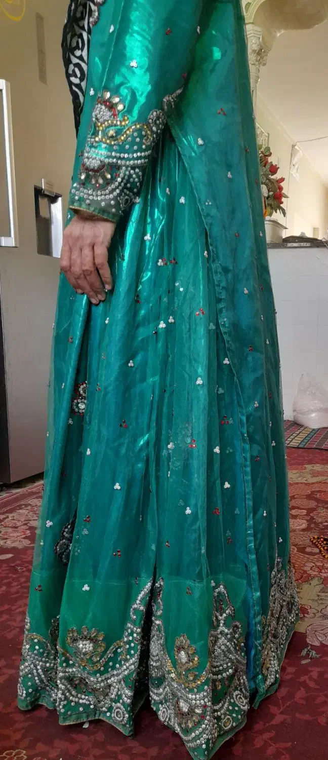 لباس ترکی|لباس|فیروزآباد (فارس), |دیوار