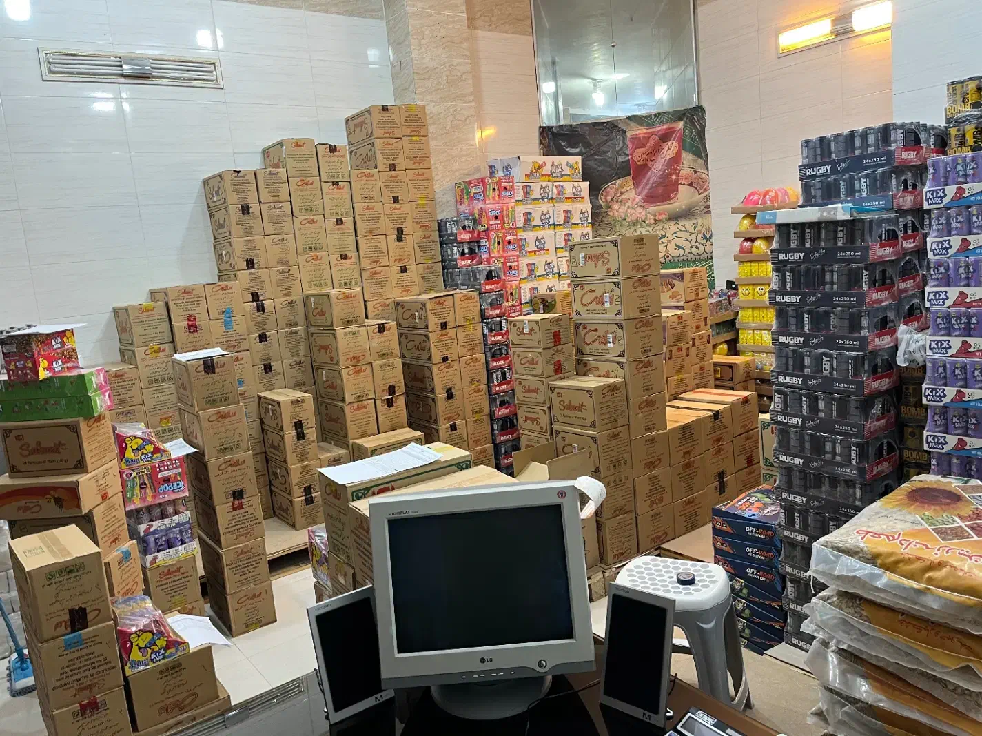 استخدام بازاریاب|استخدام بازاریابی و فروش|اصفهان, بهارستان|دیوار