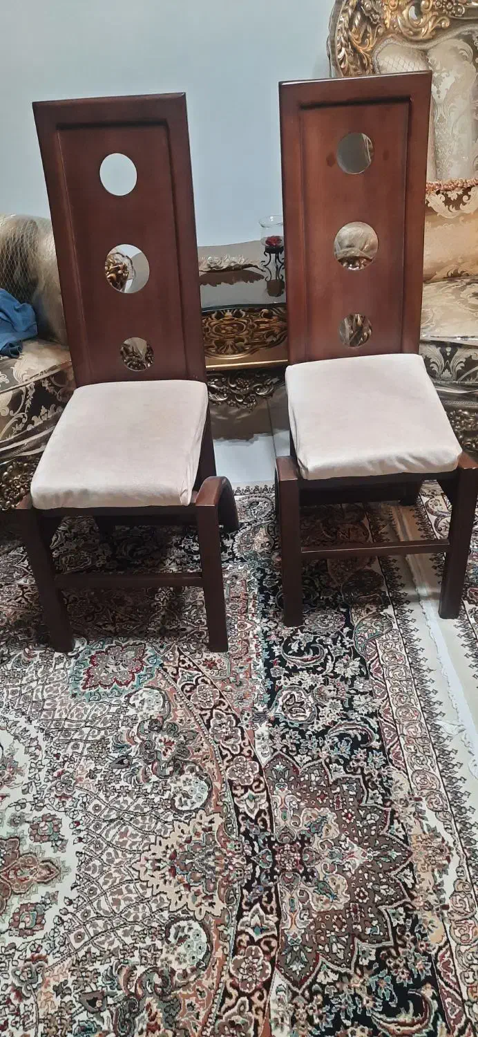 صندلی چوبی|میز و صندلی غذاخوری|کرج, شاهین‌ویلا|دیوار