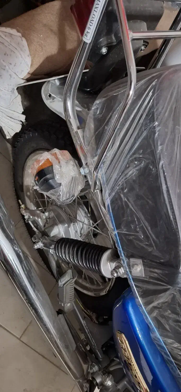 موتور هوندا ۱۲۵ خشک ۱۴۰۳|موتورسیکلت|اصفهان, بابوکان جنوبی|دیوار