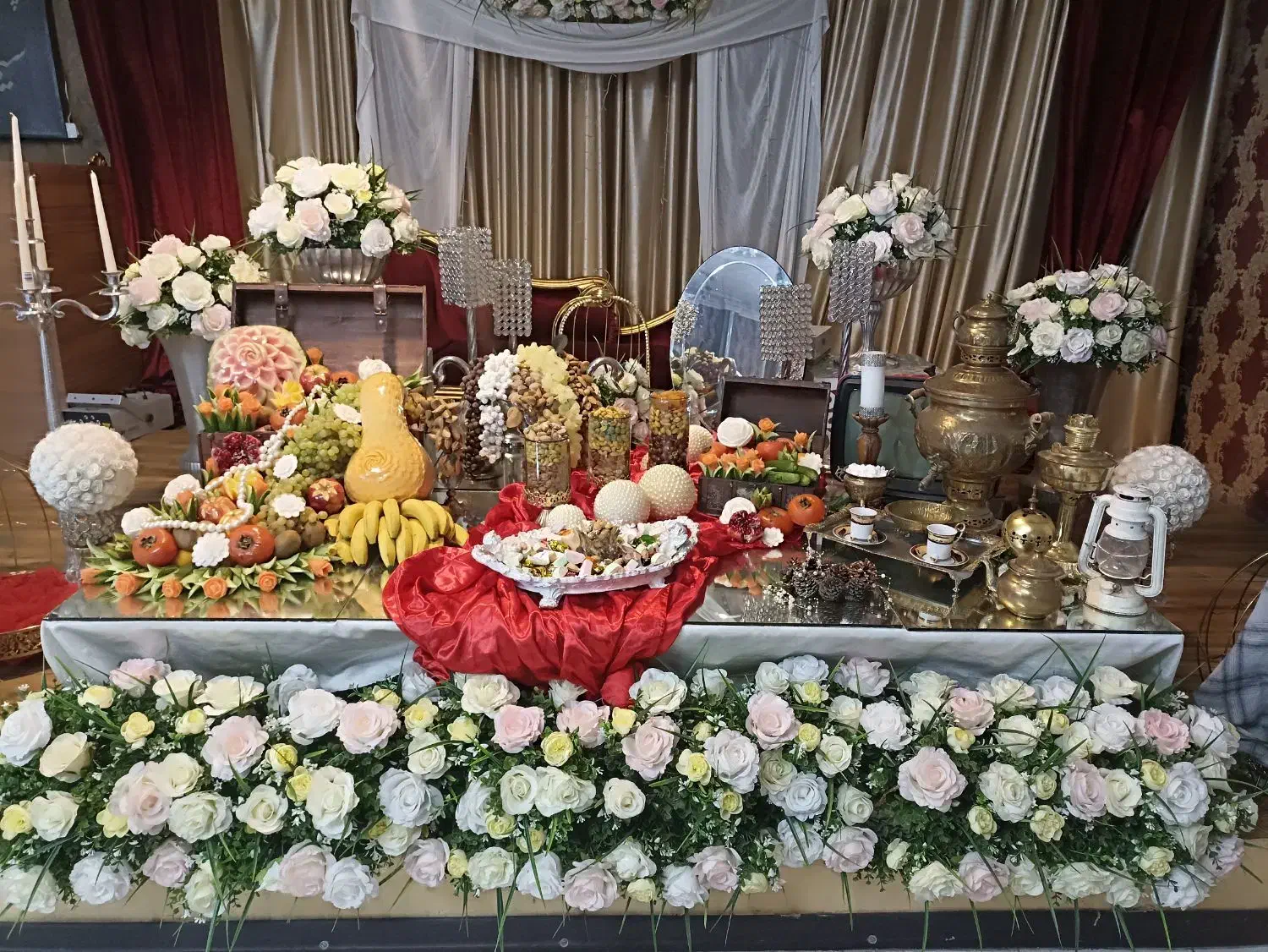 تالار سیمرغ مشهد جنب سینما سیمرغ|خدمات پذیرایی، مراسم|مشهد, امامیه (شهرک غرب)|دیوار