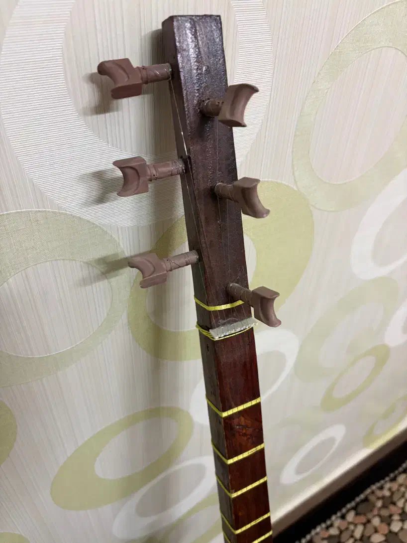 ساز|سازهای سنتی|تبریز, |دیوار