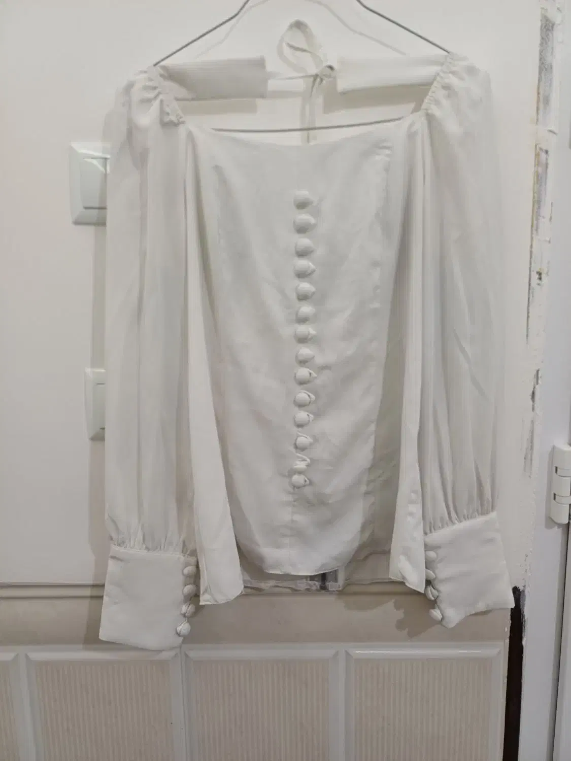 لباس مجلسی|لباس|لالجین, |دیوار