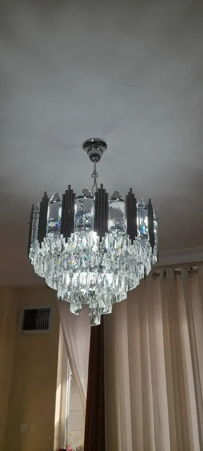 برقکار/سیم کشی/ رفع اتصالی برق تلفن/لوستر/ سیار|خدمات پیشه و مهارت|سنندج, |دیوار