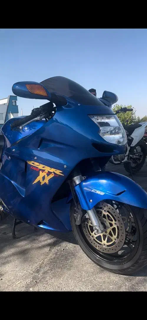 cbrxx1100مدل 2005 دست اول|موتورسیکلت|بکتاش, |دیوار