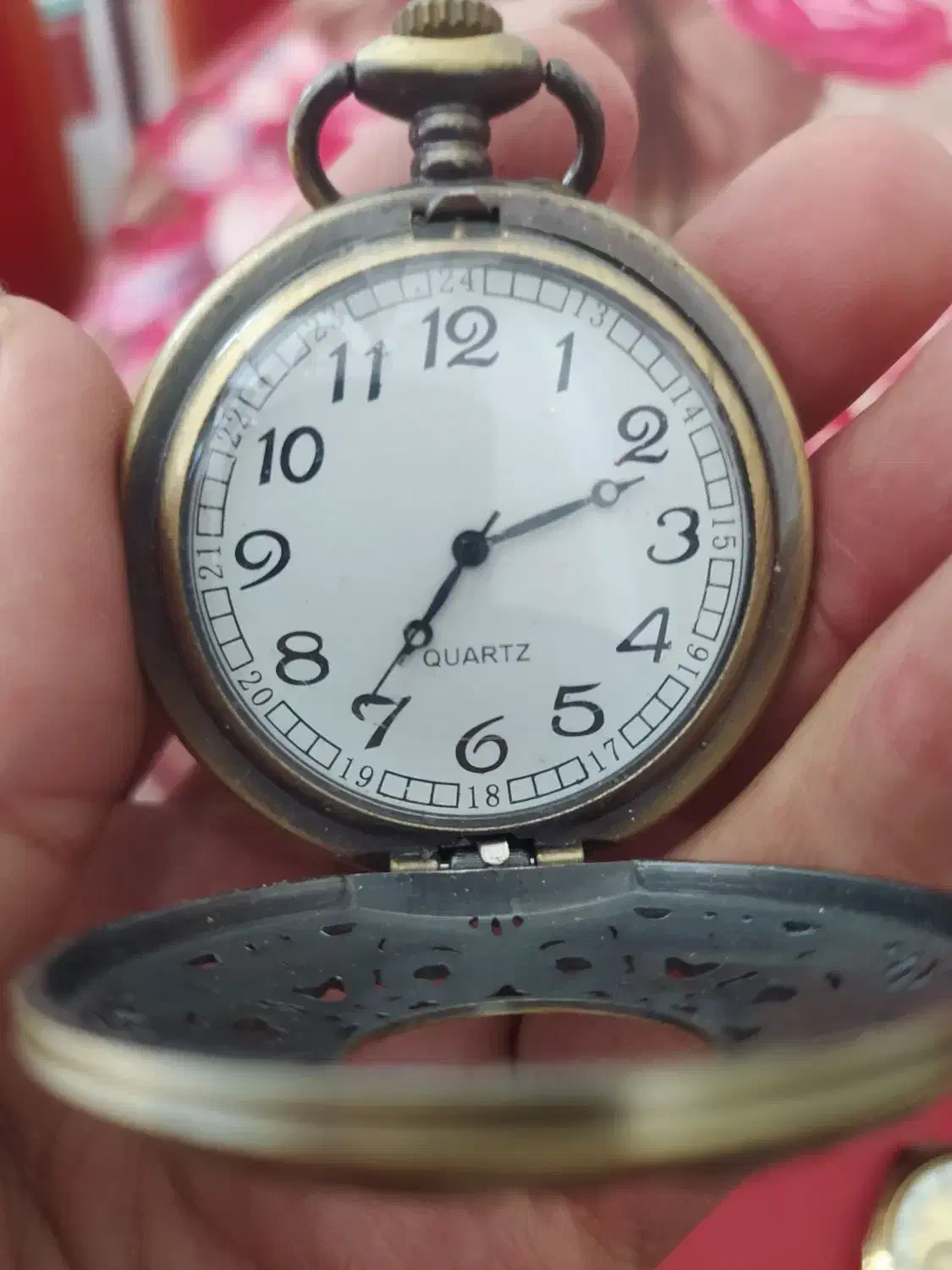 ساعت جیبی ومچی|ساعت|بناب, |دیوار