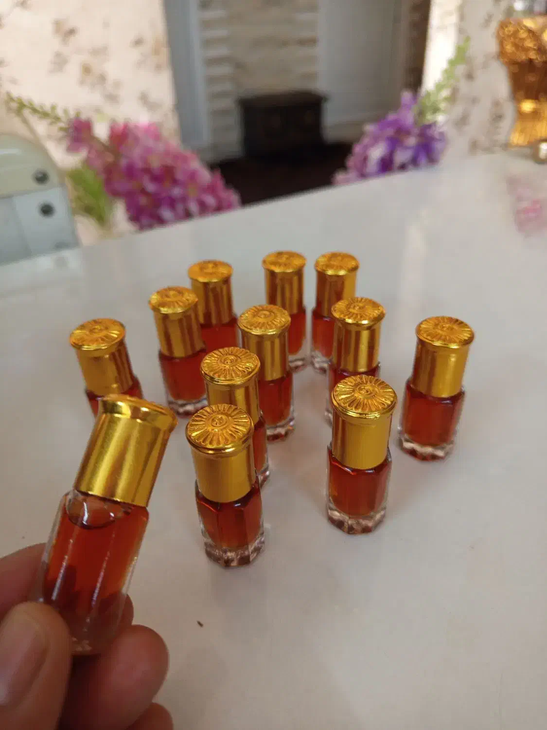 عطر و گشته عربی|آرایشی، بهداشتی، درمانی|میناب, |دیوار