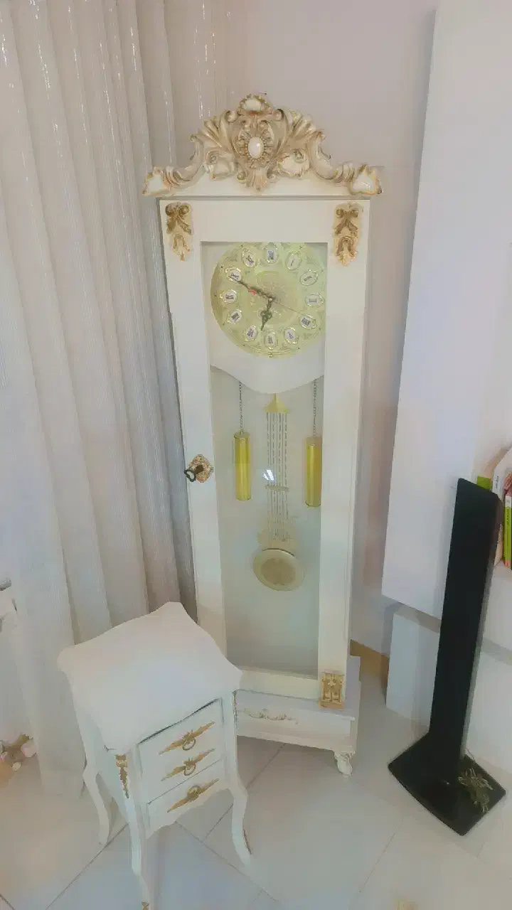 ساعت ایستاده درحدنو با موتور فوقالعاده|ساعت دیواری و تزئینی|رشت, کوی مهر|دیوار