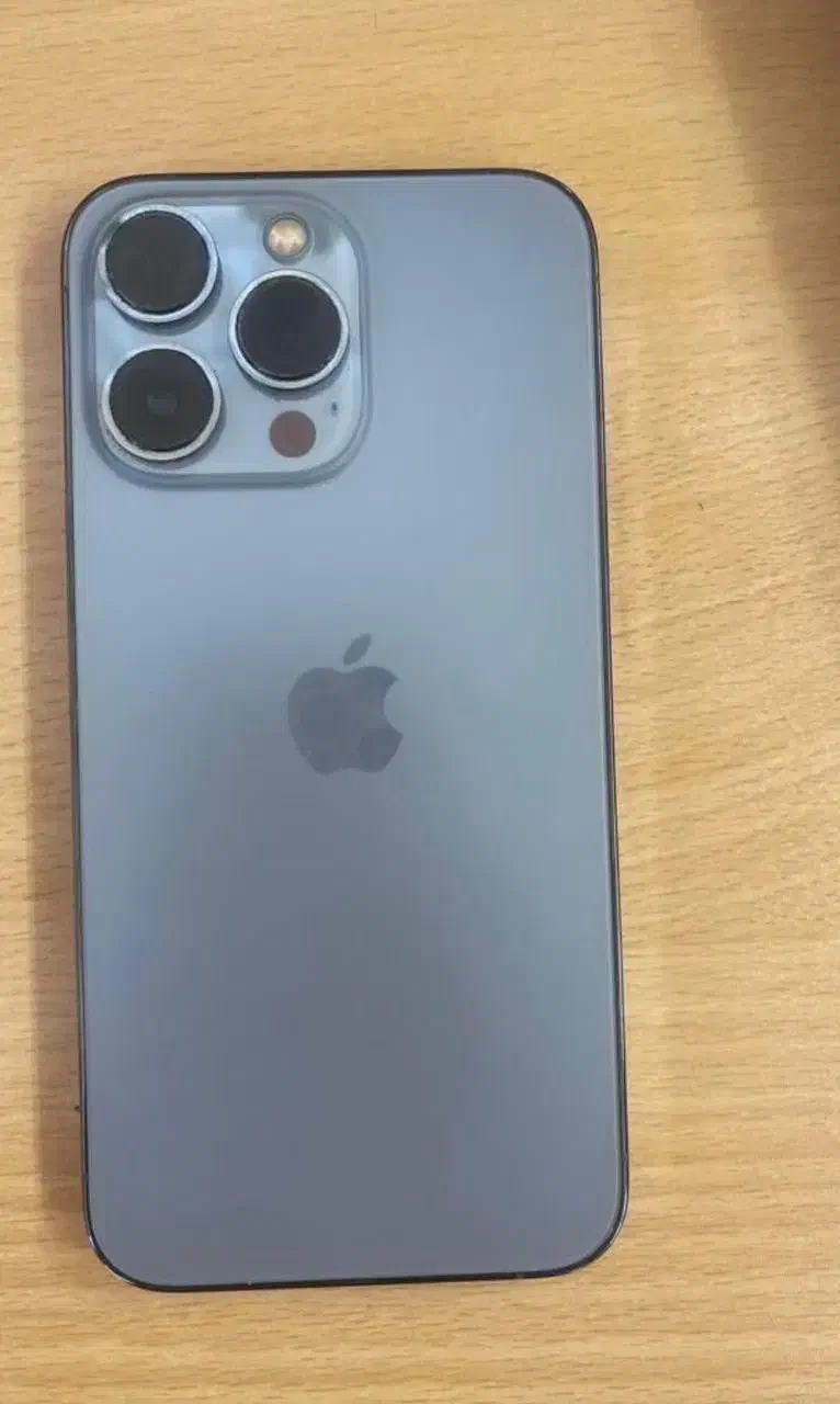 ایفون ۱۳ پرو|موبایل|شیراز, شیمی گیاه|دیوار