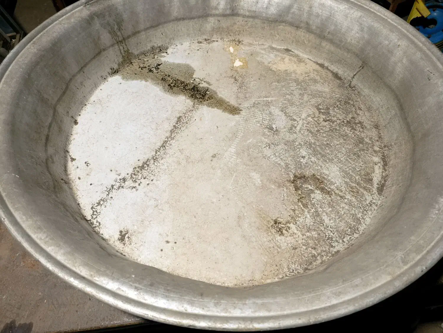 تست روئ بزرگ|ظروف سرو و پذیرایی|لنگرود, |دیوار