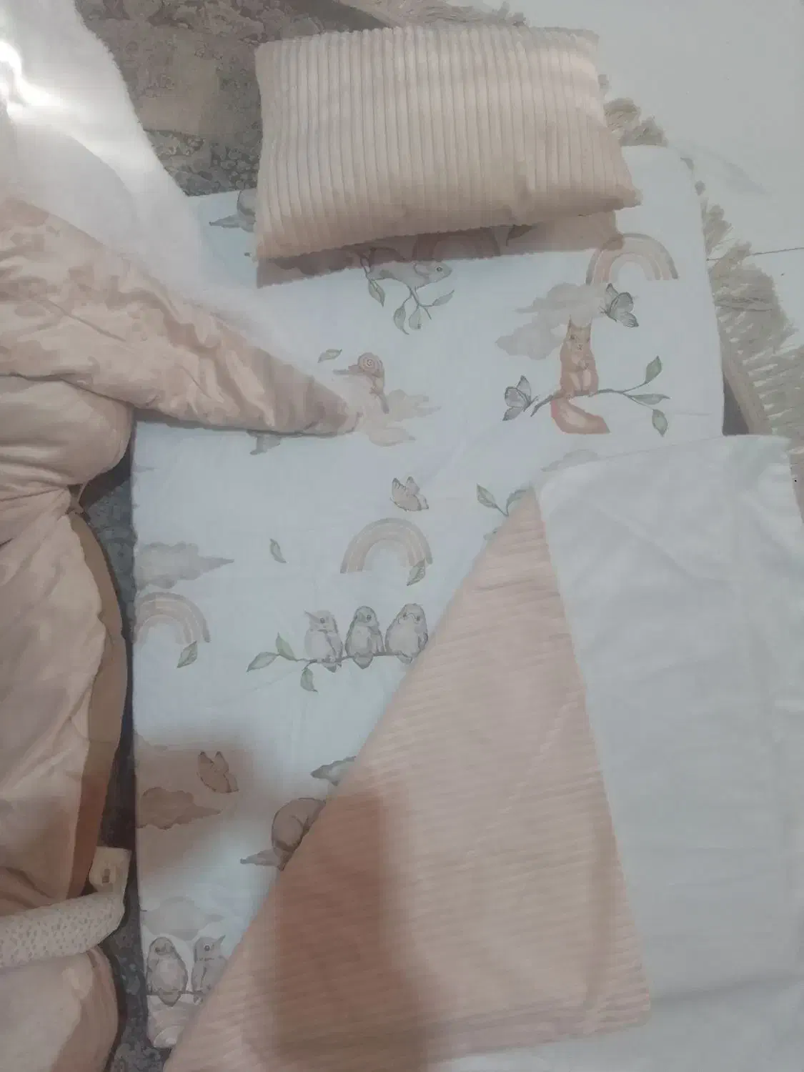 ست سیسمونی رنگ کرم باقیمت باورنکردنی|اسباب و اثاث بچه|محمودآباد, |دیوار