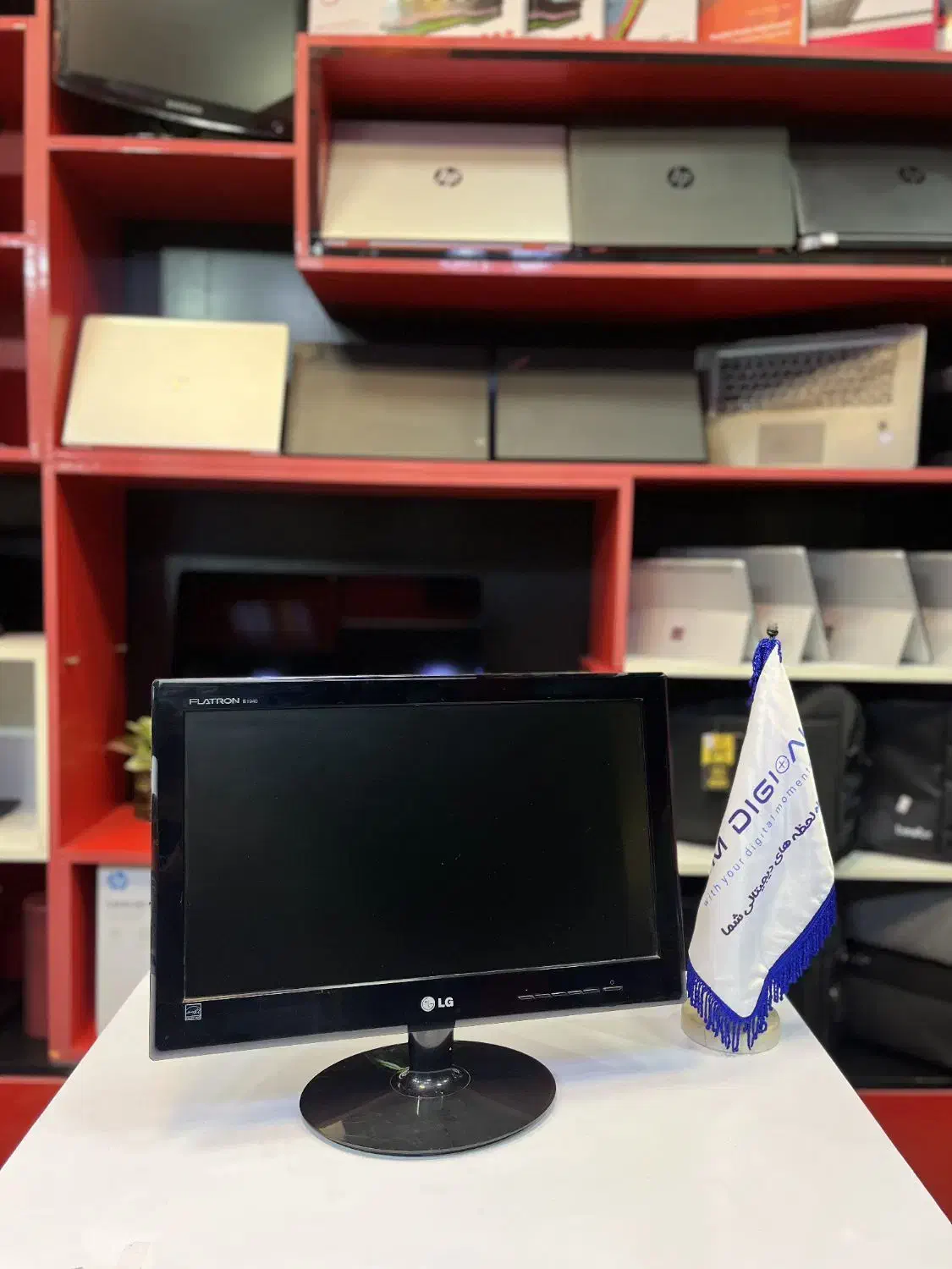 مانیتور اوپن باکس مشابه صفر ۱۷ تا ۲۴ اینچ فرملس|قطعات و لوازم جانبی رایانه|بندر انزلی, سامانسر|دیوار