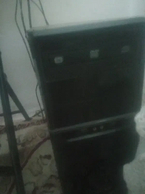 کامپیوتر|رایانه رومیزی|قروه, |دیوار