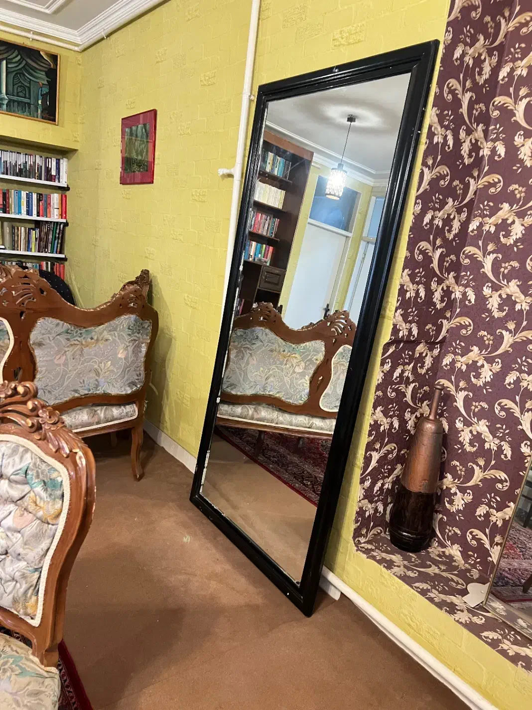 اینه|آینه|تبریز, |دیوار