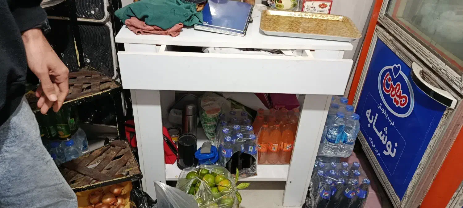 میز کار|میز تحریر و کامپیوتر|تنکابن, |دیوار