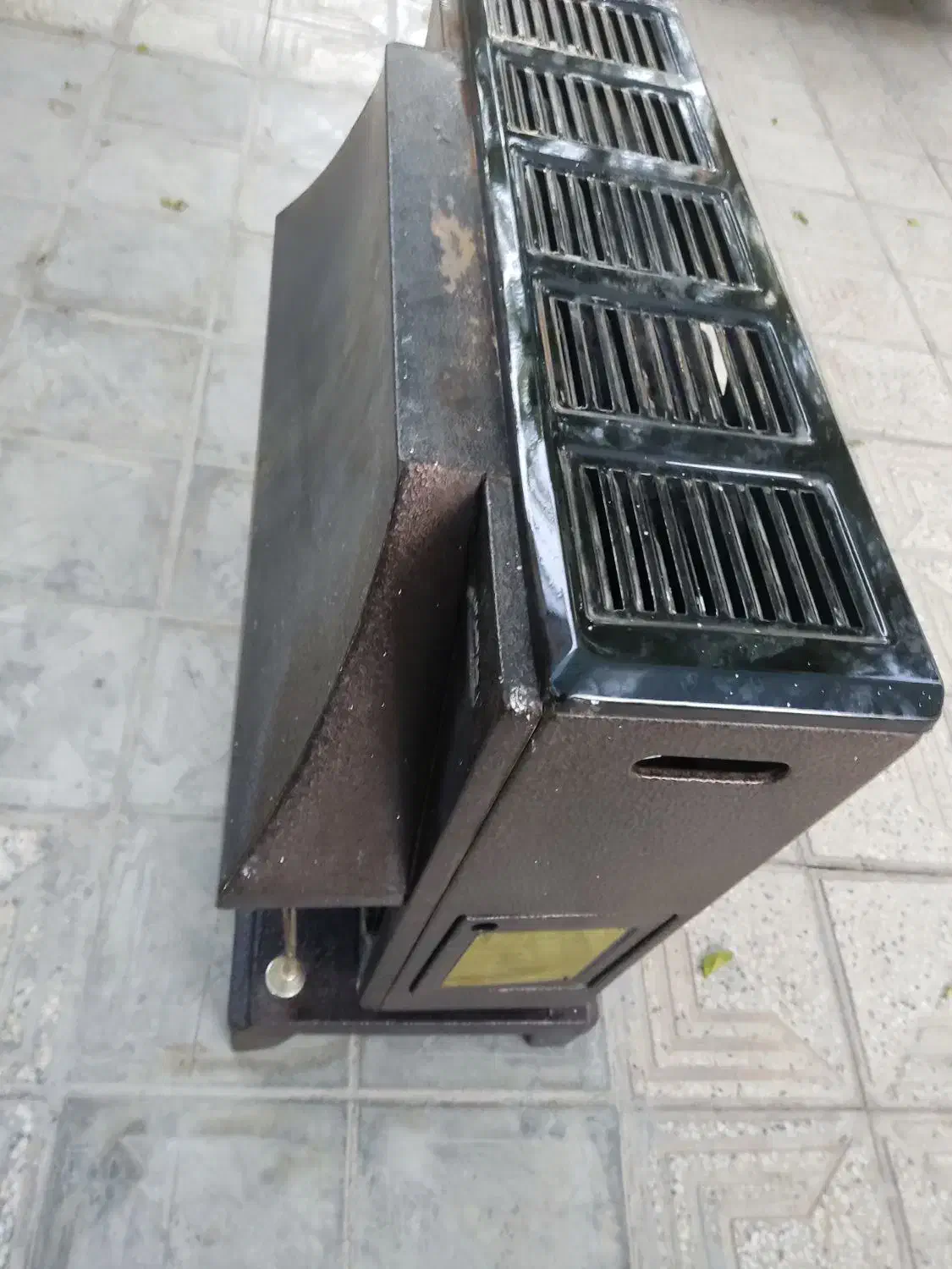 بخاری بزرگ گازسوز|بخاری، هیتر، شومینه|فیروزآباد (فارس), |دیوار