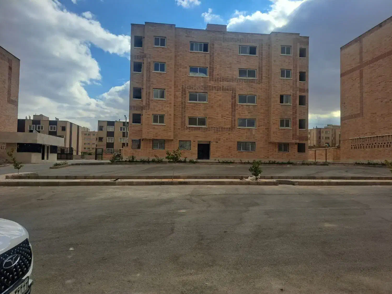 آپارتمان|فروش آپارتمان|مبارکه, |دیوار