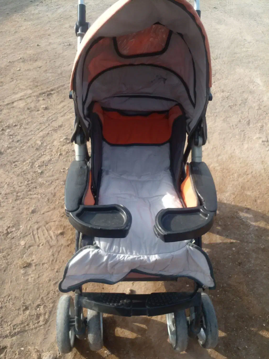 کالسکه  بچه|کالسکه و لوازم جانبی|میان جلگه, |دیوار