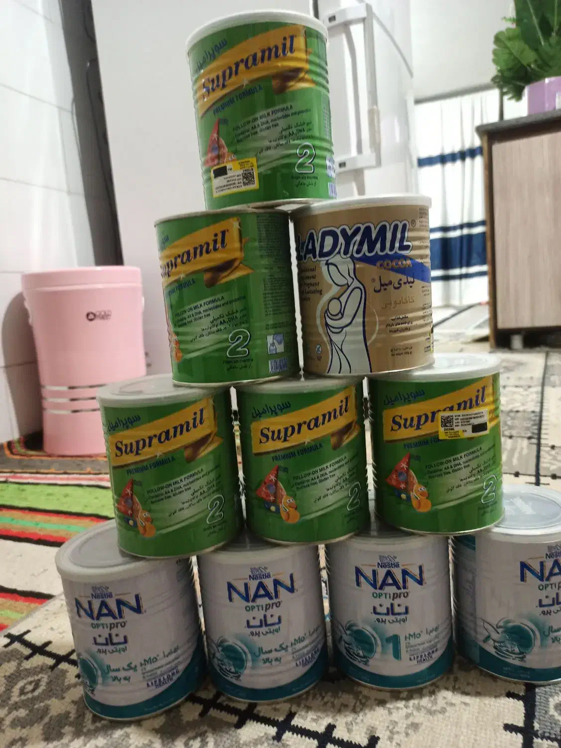 قوطی رنگ شده شیرخشک و قوطی رنگ نشده|ظروف نگهدارنده، پلاستیکی، یک‌بارمصرف|بیرجند, |دیوار