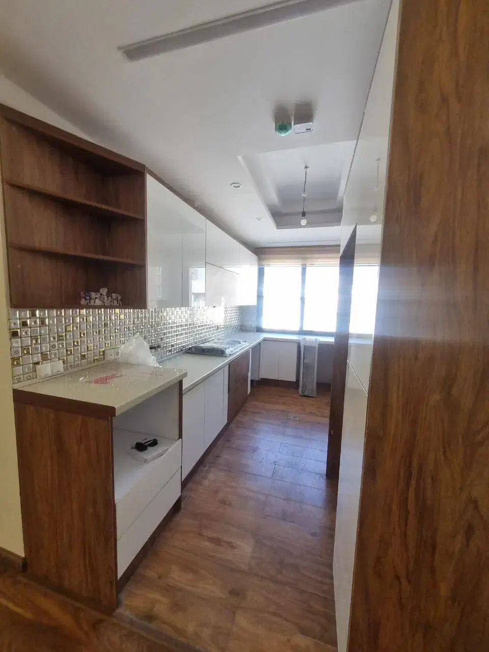 ۹۵ متر /دوخواب /کلید نخورده /فول امکانات