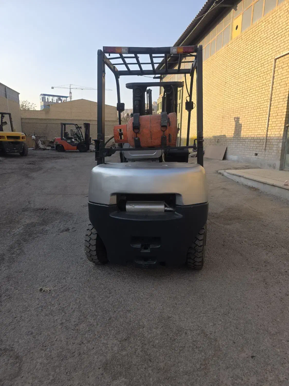 لیفتراک ۲ تن سوسانگ کره|خودرو سنگین|اصفهان, شهرک صنعتی جی|دیوار