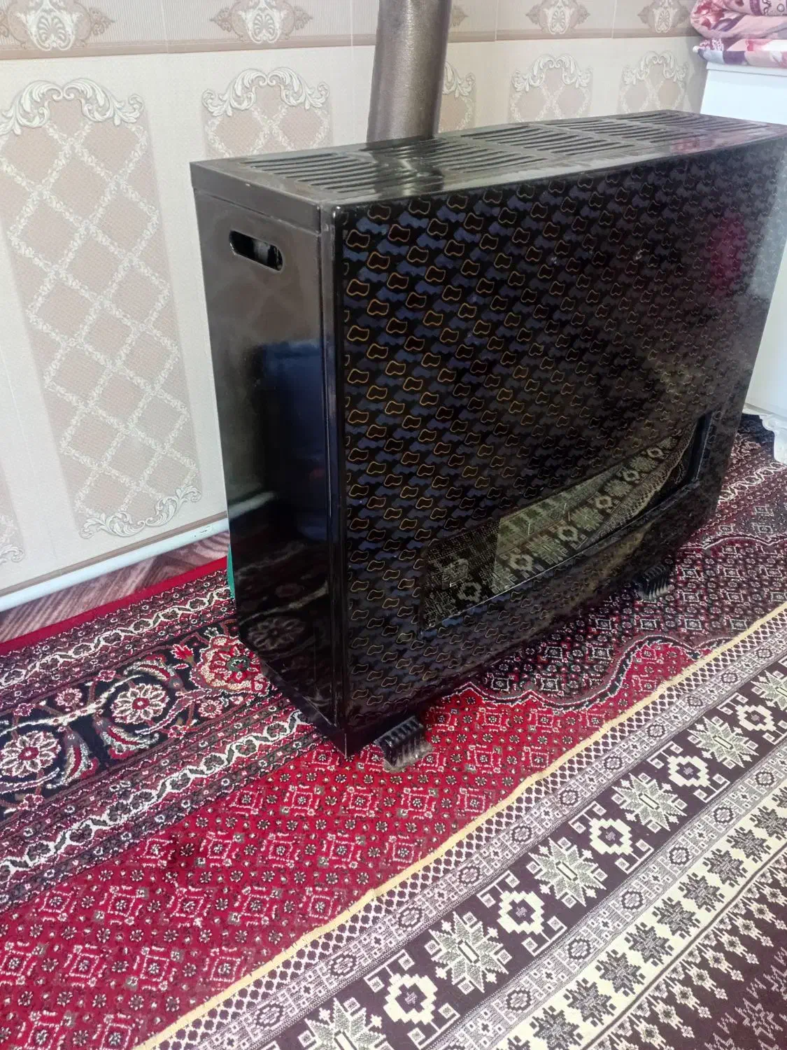 بخاری در حد نوع و تمیز و سالم|بخاری، هیتر، شومینه|یامچی, |دیوار