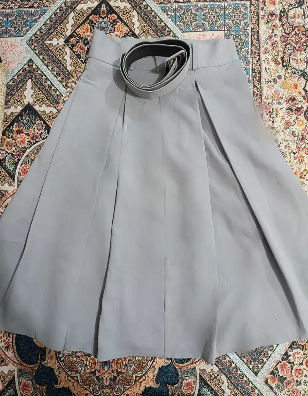 لباس|لباس|لردگان, |دیوار