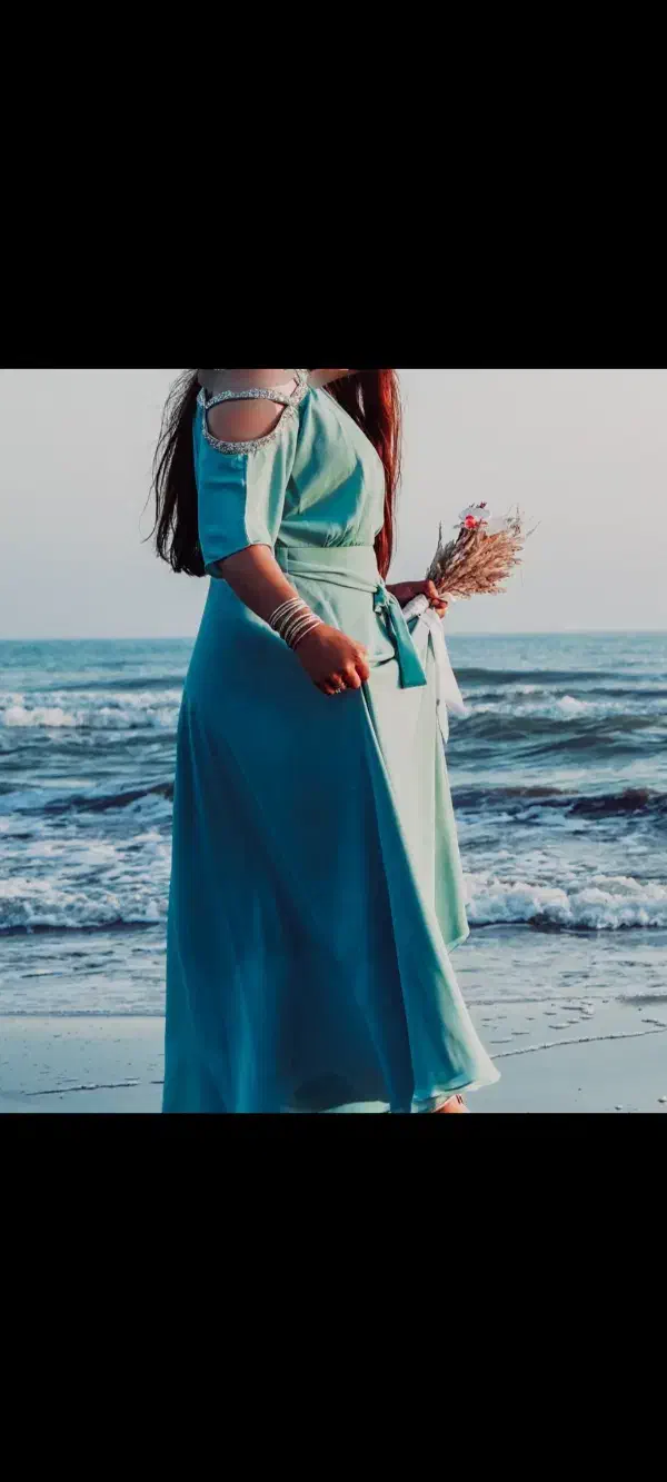 طغیانی|لباس|مشهد, بهار|دیوار