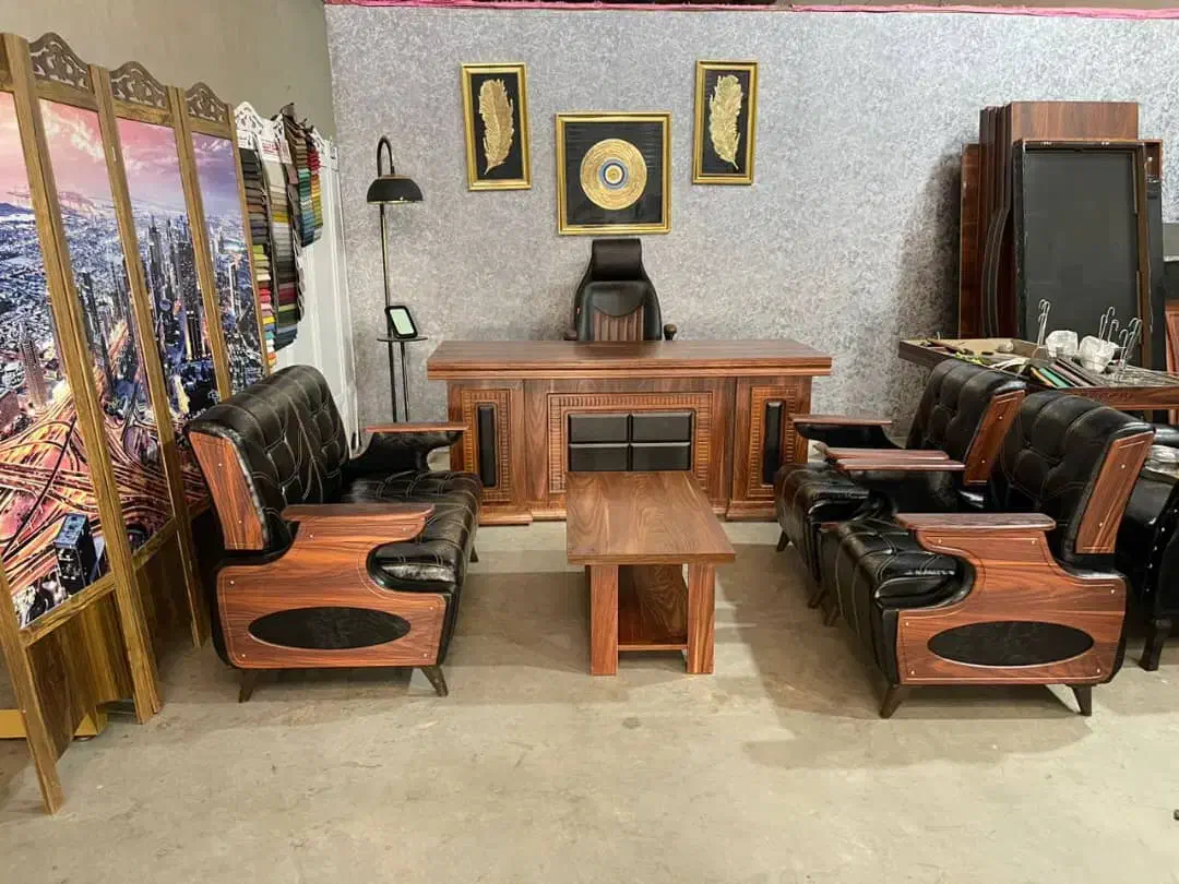 میز مدیریت کارمندی صندلی لیندا انتیک|دفتر کار|هشتگرد, شهرک صنعتی هشتگرد|دیوار