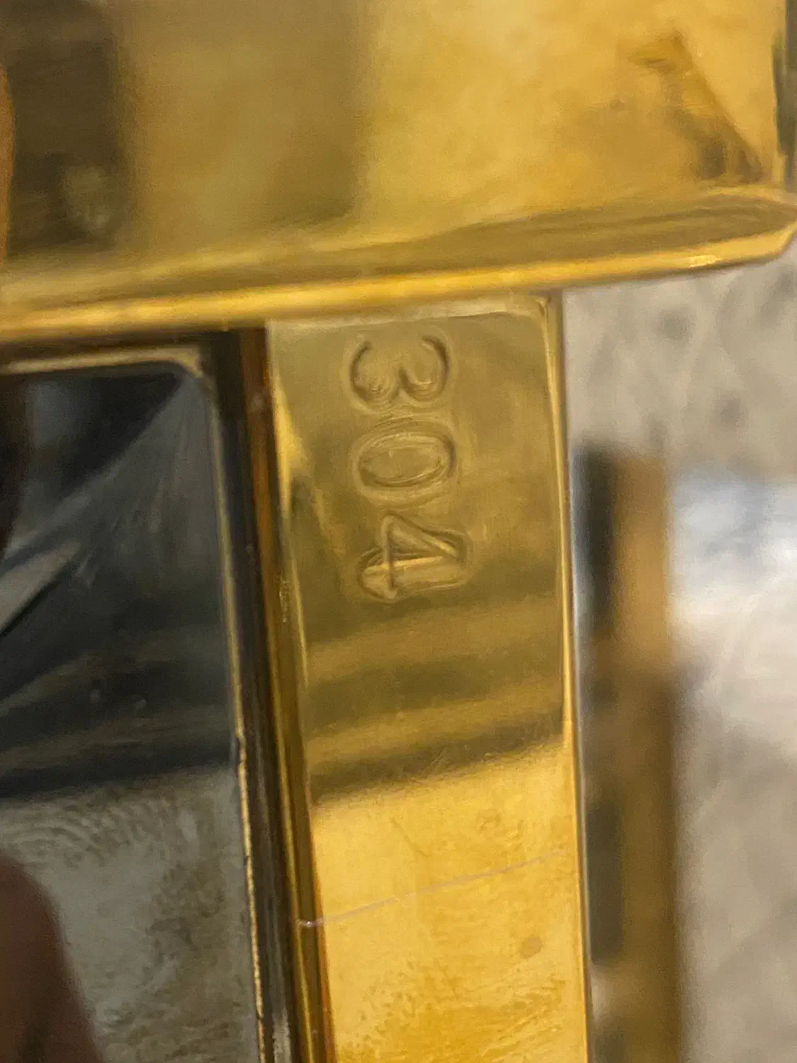 میز تی وی|میز تلویزیون|مشهد, چهارچشمه|دیوار