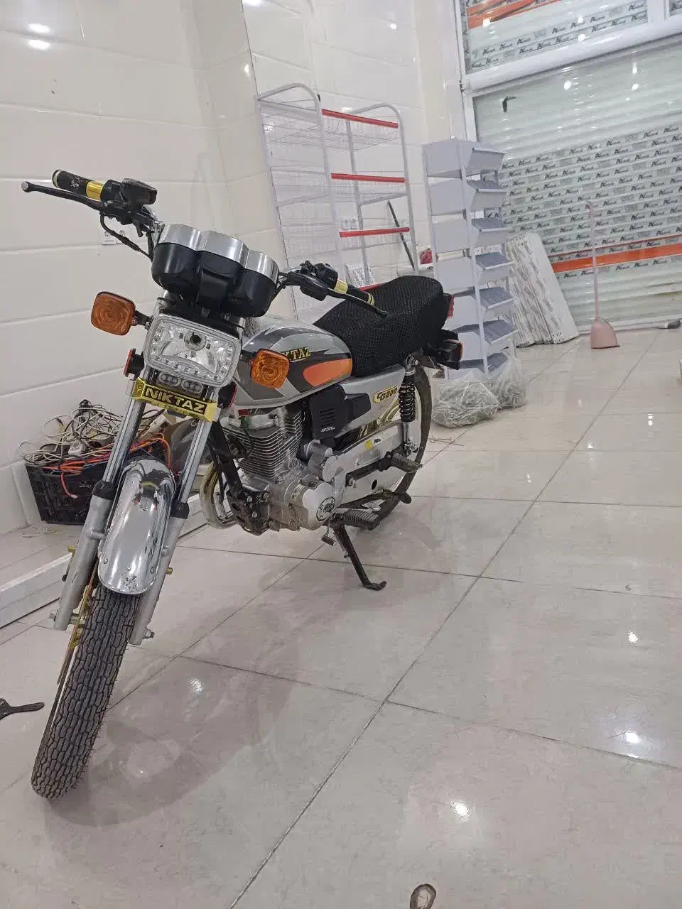 موتورسیکلت نیکتاز ۲۰۰|موتورسیکلت|لنجان, |دیوار