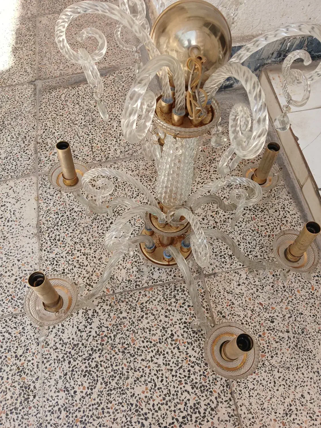 لوستر|لوستر و چراغ آویز|شیراز, ستارخان|دیوار