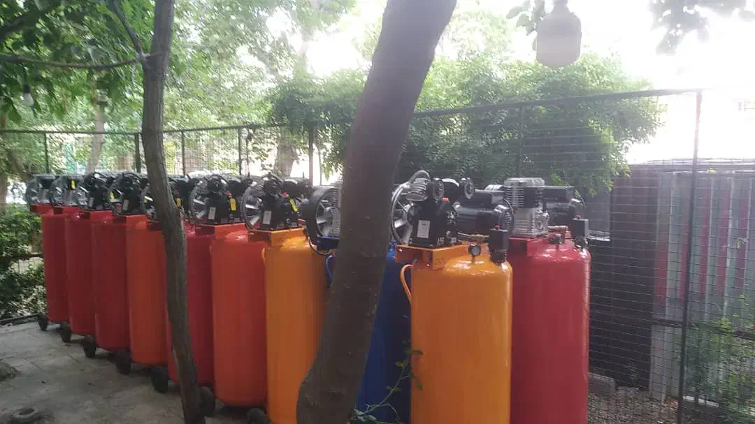 کمپرس ۲۵۰ لیتری و سفارشی در شهرک صنعتی|ماشین‌آلات صنعتی|تهران, شمشیری|دیوار