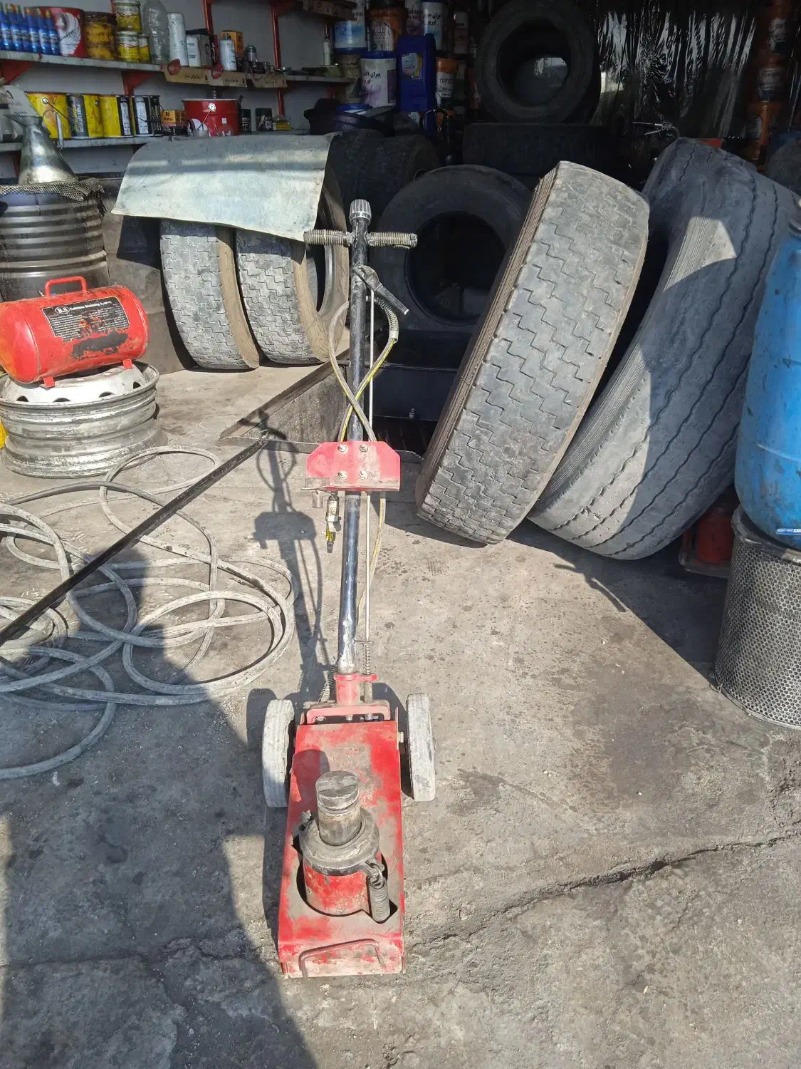 جک بادی ۲۲الی۳۰ تن سالم|ابزارآلات|میانه, |دیوار