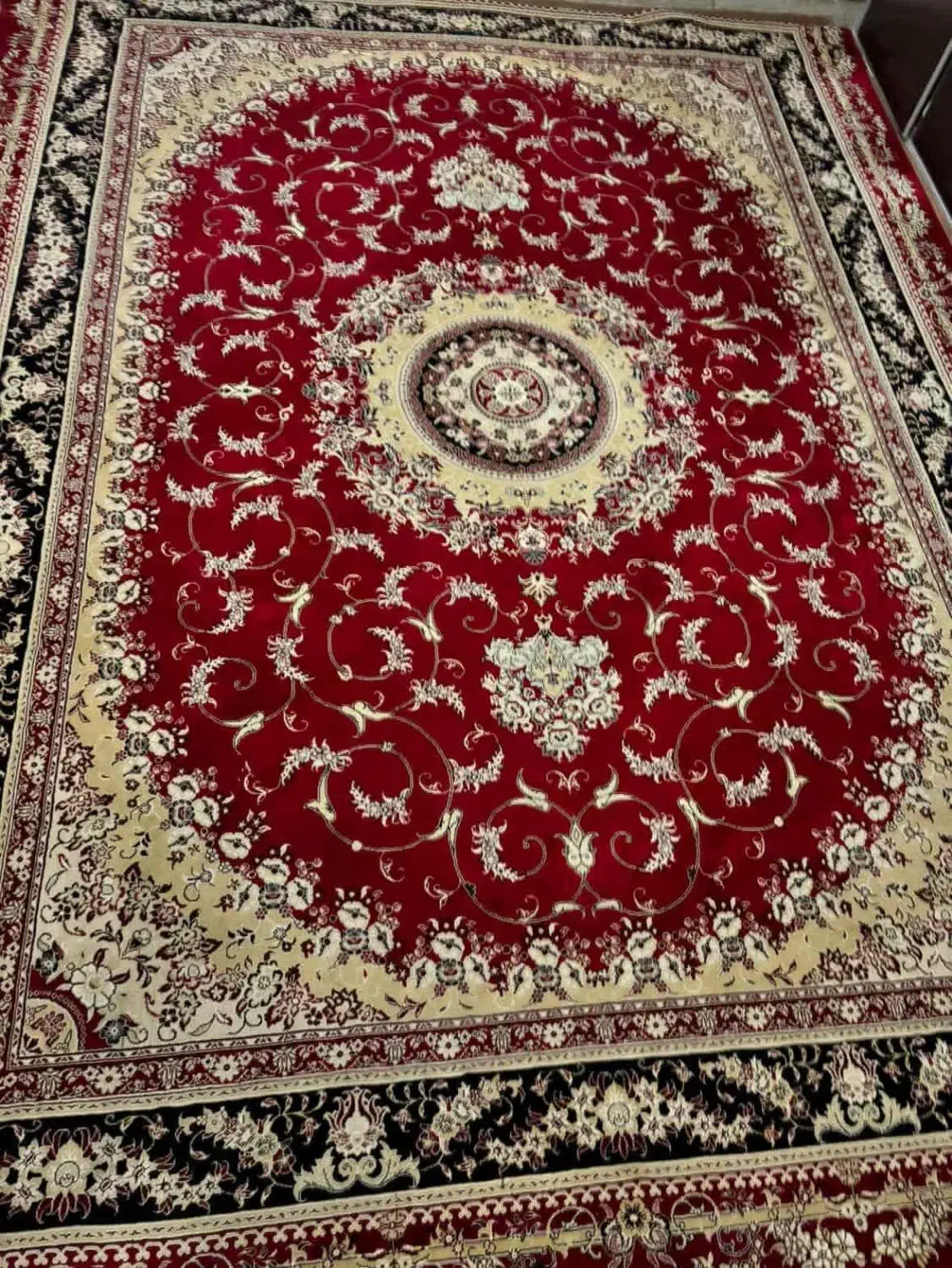 فرش ماشینی|فرش|میانه, |دیوار