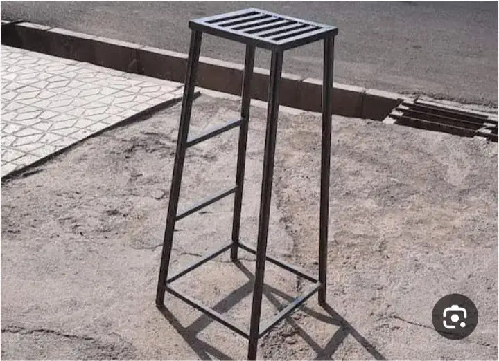 چهارپایه فلزی|صندلی و نیمکت|ساوه, |دیوار