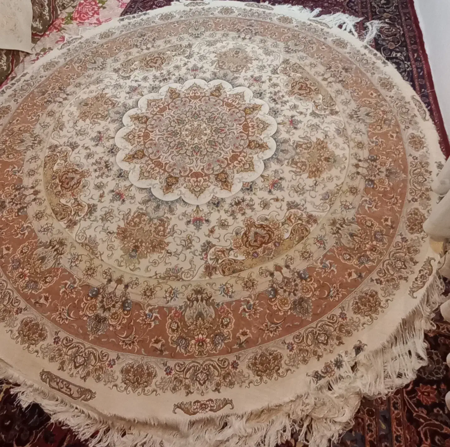 فرش دستباف اصیل (دایره)|فرش|آذرشهر, |دیوار