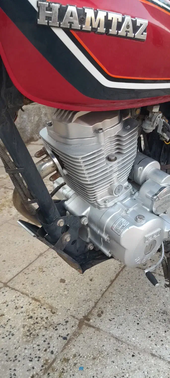 موتور 200همتاز|موتورسیکلت|سبزوار, قصبه غربی|دیوار