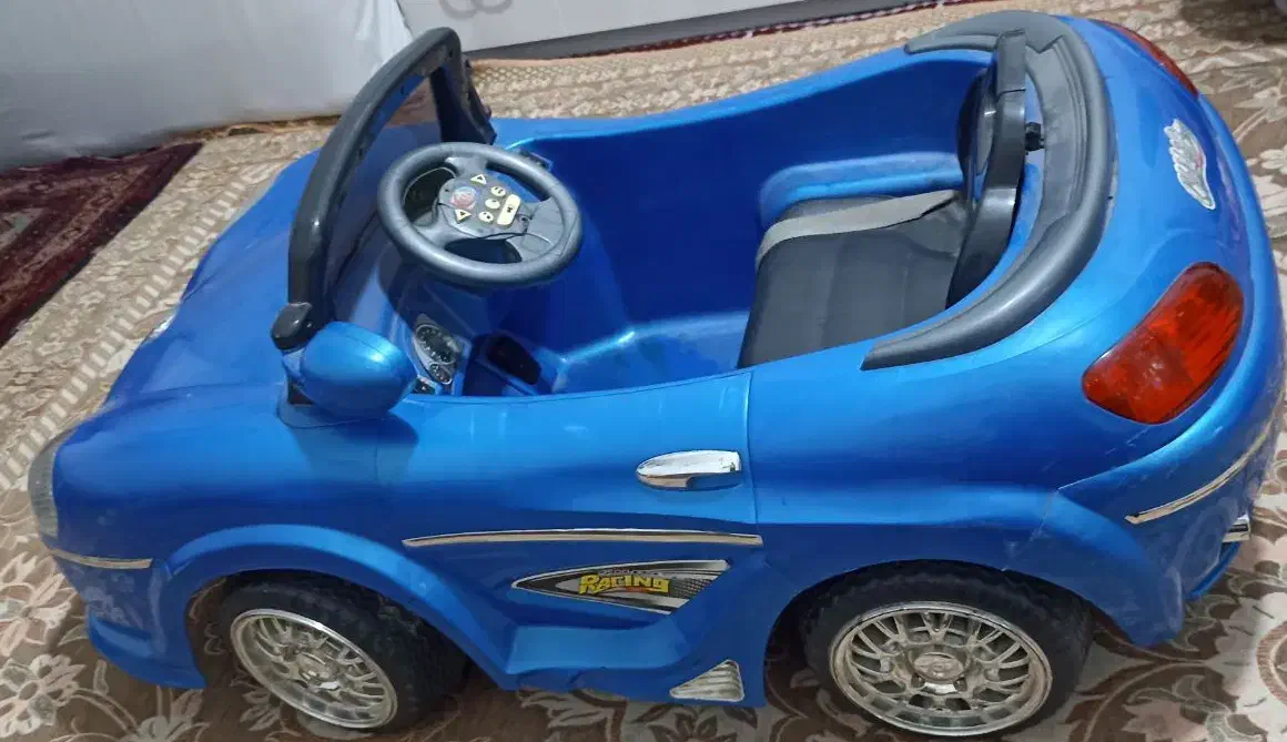 ماشین شارژی در حد نو نو|اسباب‌‌بازی|ورامین, ورامین|دیوار