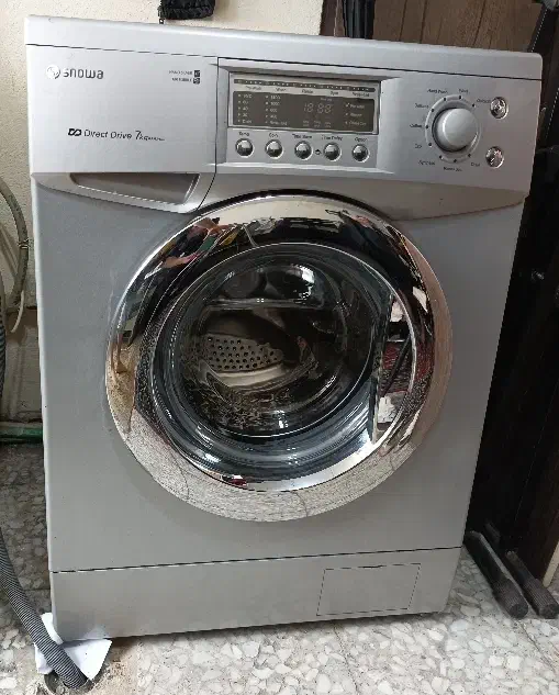 ماشین لباسشویی اسنوا|ماشین لباسشویی و خشک‌کن لباس|رشت, نظری|دیوار