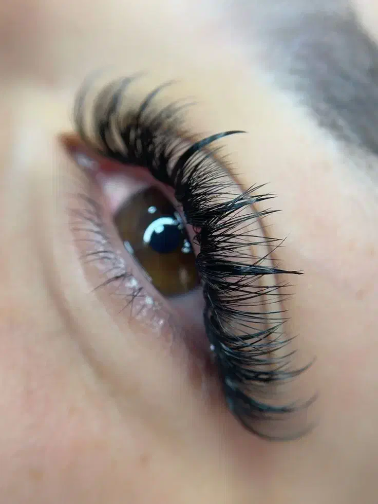 مدل کاشت مژه،لیفت و لمینت ابرو ومژه،موخوره گیری|خدمات آرایشگری و زیبایی|ارومیه, |دیوار