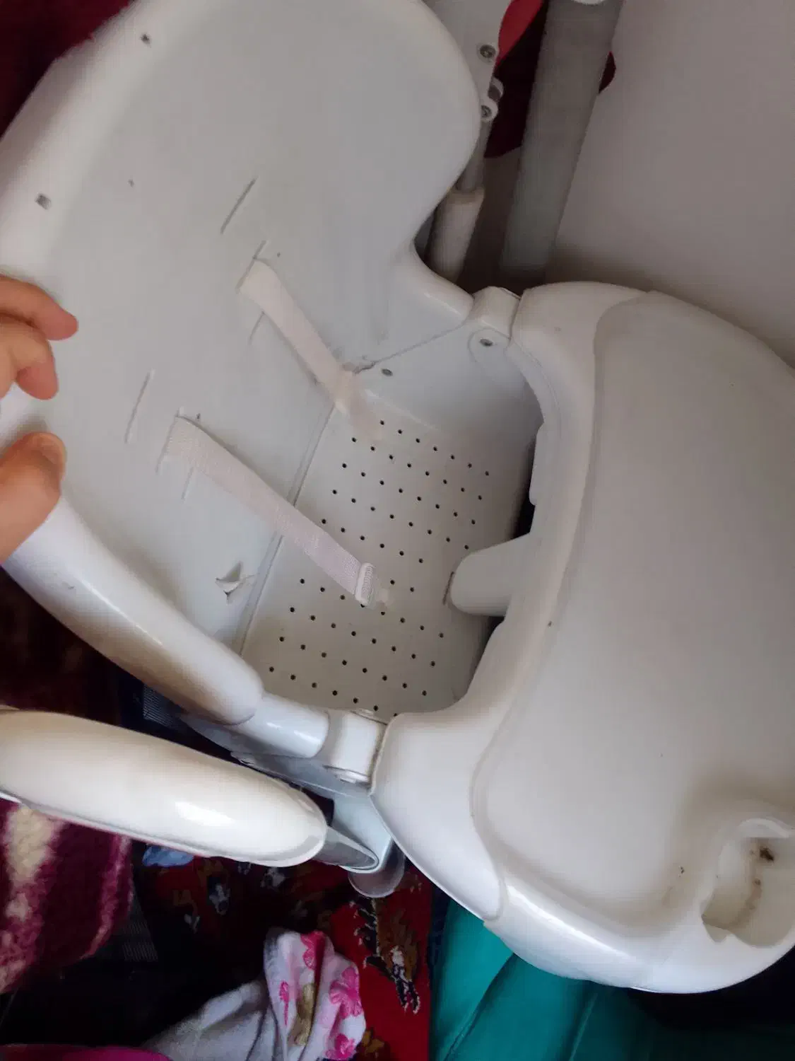 صندلی کودک|تخت و صندلی بچه|نشتارود, |دیوار