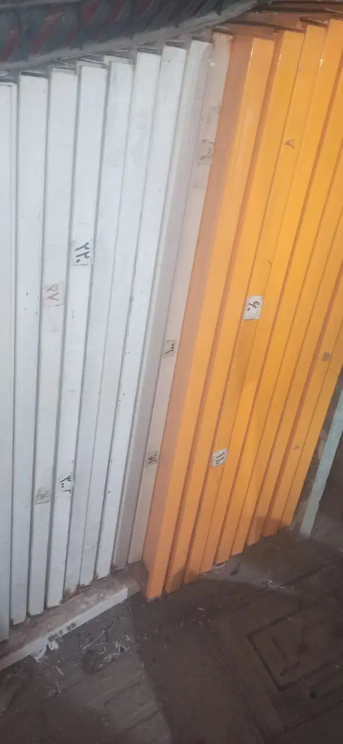 کفی قفسه|کتابخانه، شلف، قفسه‌های دیواری|بهارستان, |دیوار