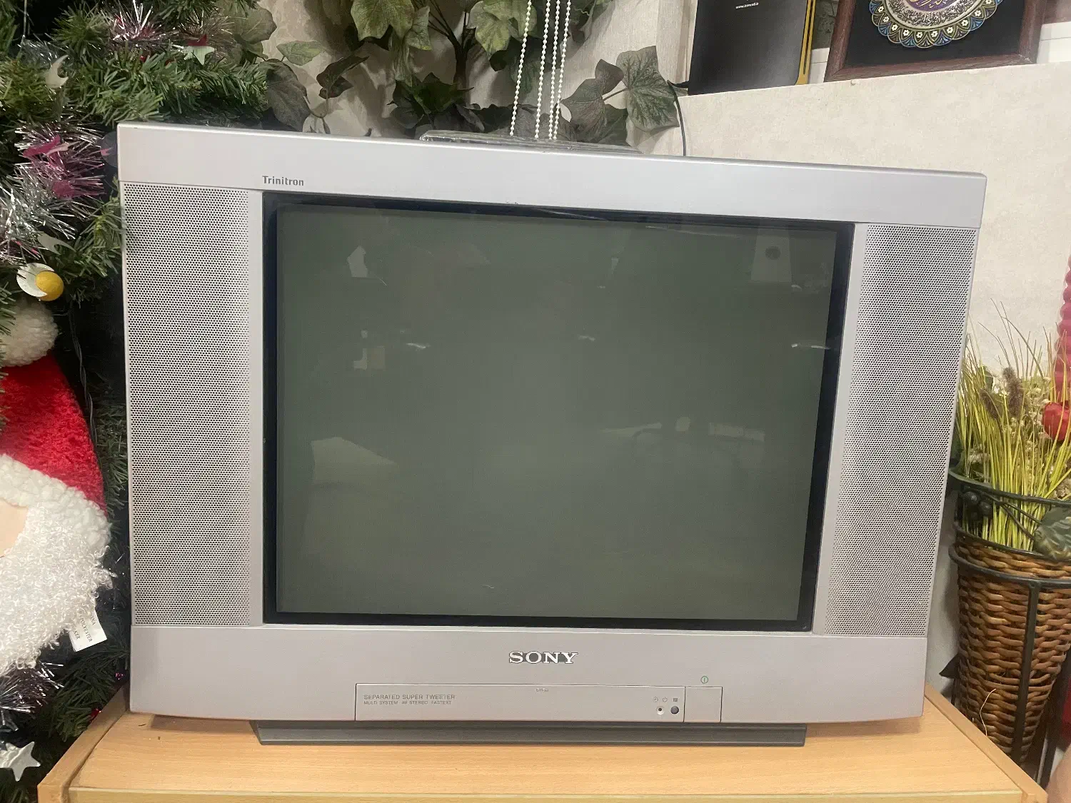 تلویزیون برند سونی|تلویزیون و پروژکتور|رشت, رشتیان|دیوار