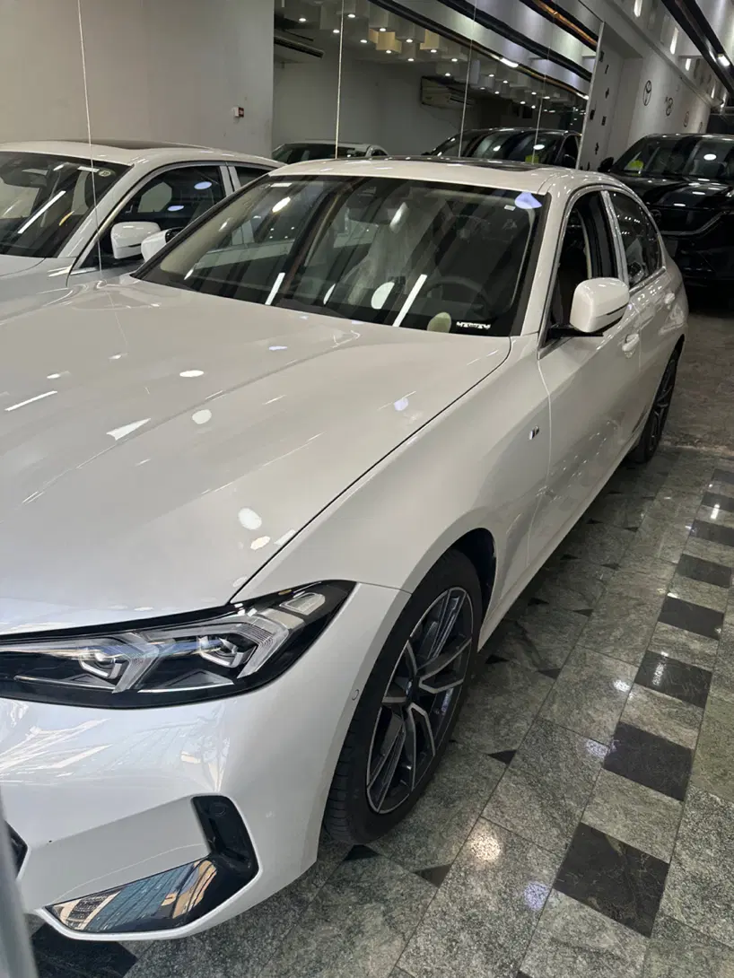 BMW 325i 2025|خودرو سواری و وانت|تهران, عباسآباد|دیوار