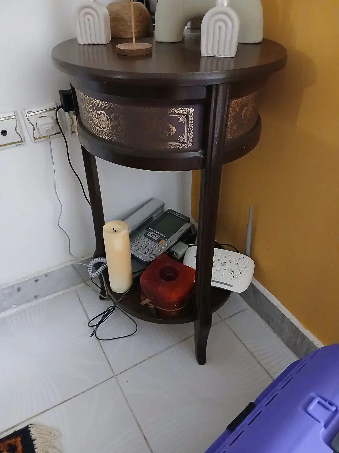 میز تلفن|میز تلفن|رشت, بلوار گیلان|دیوار