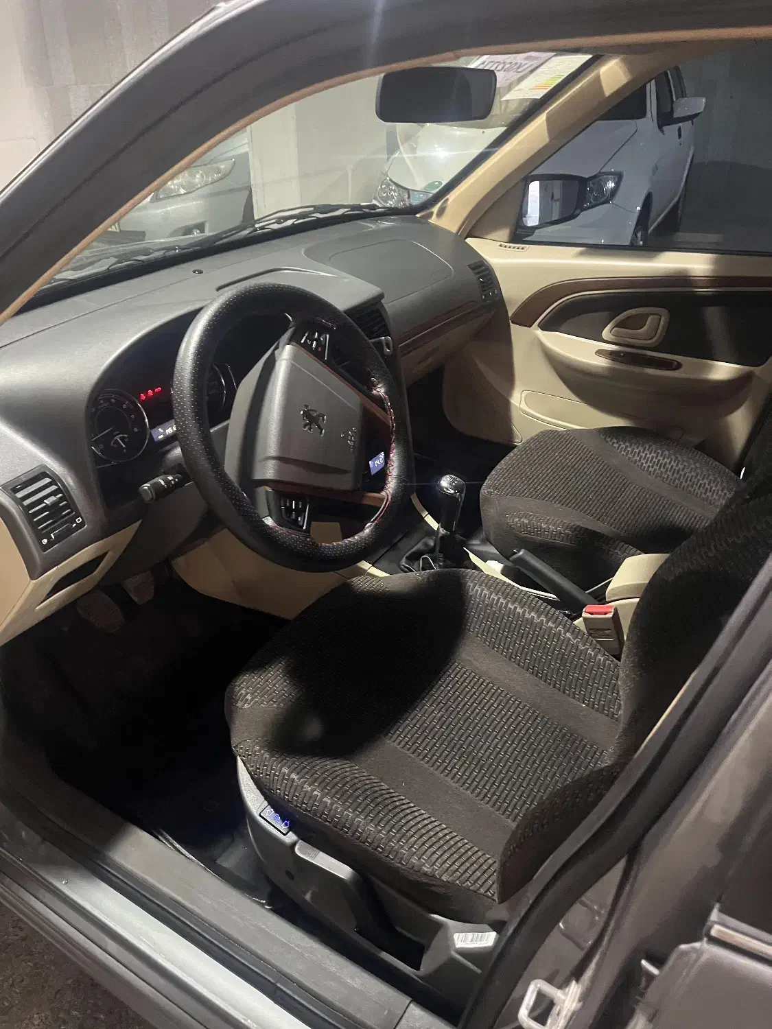 پژو پارس ۹۹سیمی|خودرو سواری و وانت|تهران, ستارخان|دیوار