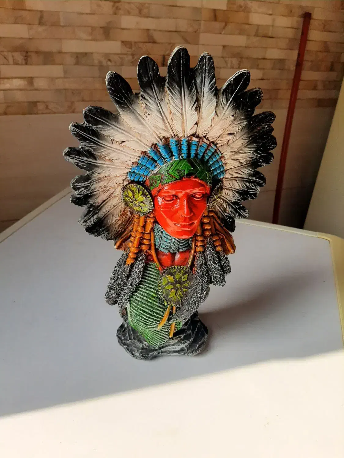 تندیس بانوی سرخپوست|مجسمه، تندیس، ماکت|رشت, منظریه|دیوار